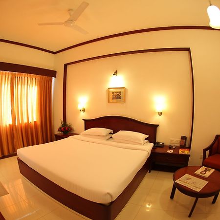 Hotel Rathna Residency 코임바토르 외부 사진