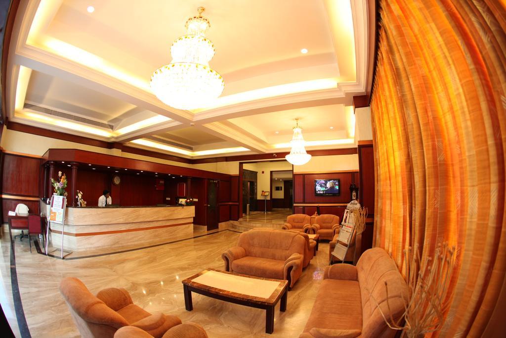 Hotel Rathna Residency 코임바토르 외부 사진